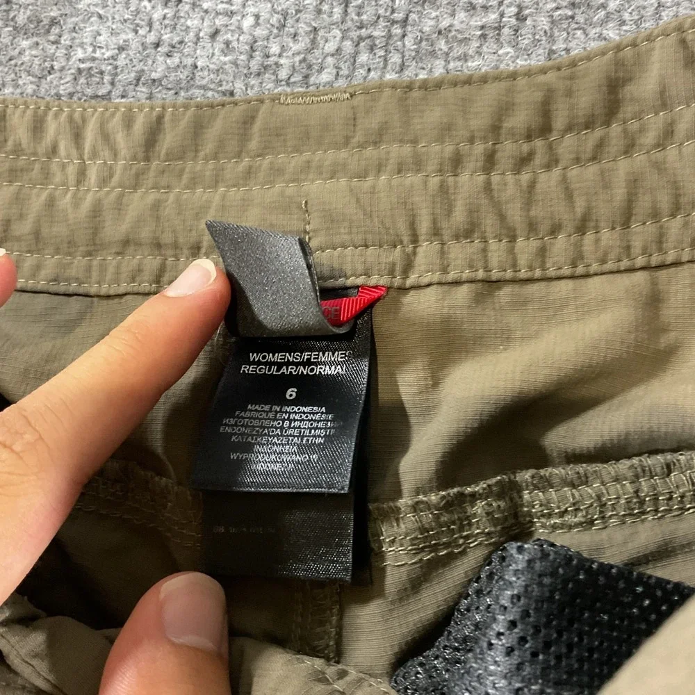 The North Face Womens Hiking Pants Size 6 Brown Nylon Outdoor Travel Straight Lg